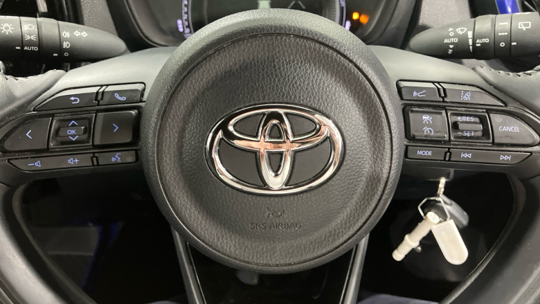 Toyota Aygo X 1.0 VVT-i Edge 5dr Petrol Hatchback